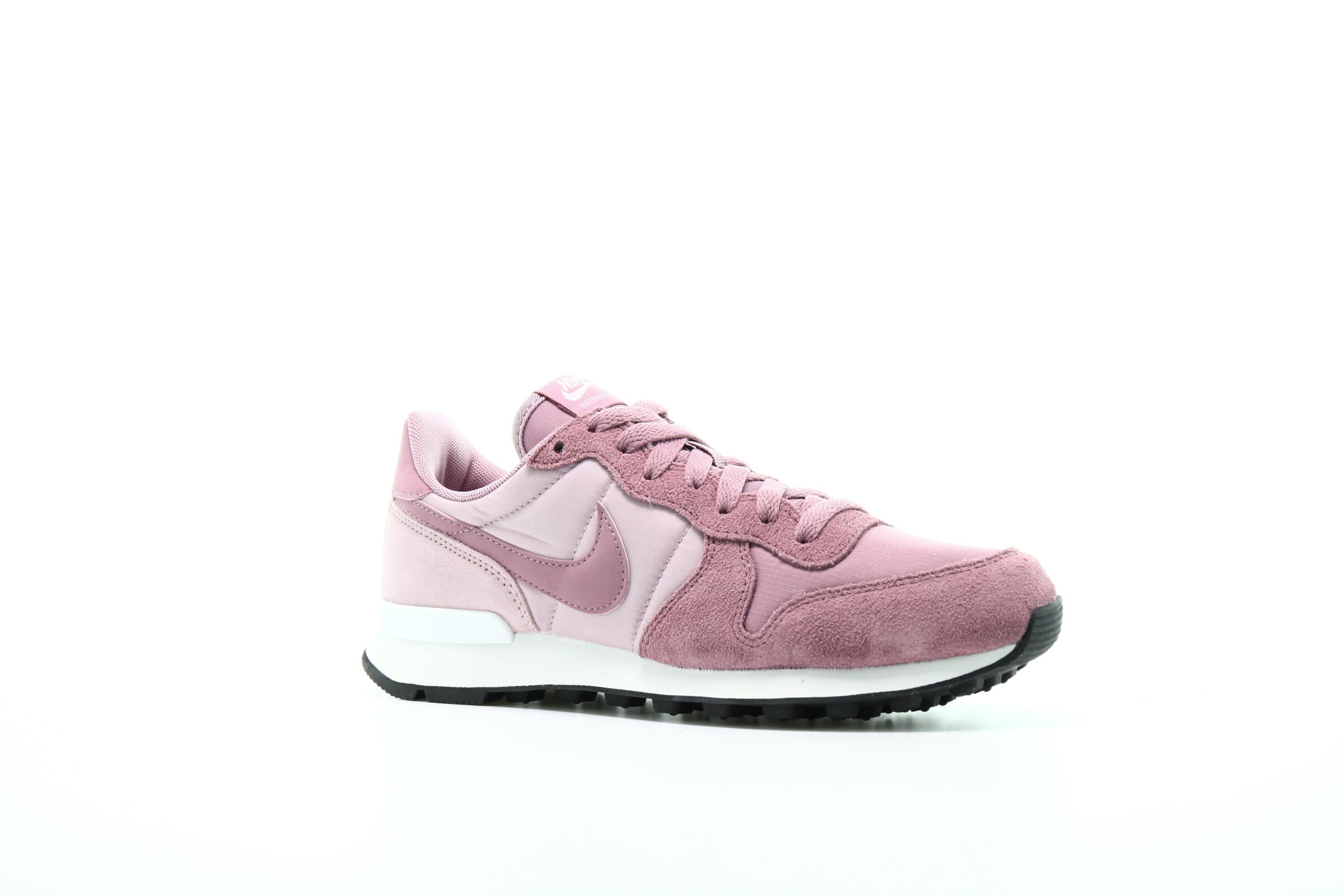 nike-wmns-internationalist-